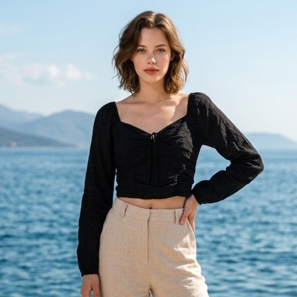 Hollister M Y2K Black Eyelet Long Sleeve Crop Top Smocked Sweetheart Tie Front